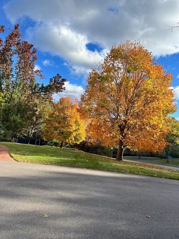 73 Sudbury, Ashland, MA 01721