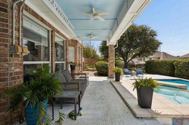 1513 Parkview Drive, Garland, TX 75043
