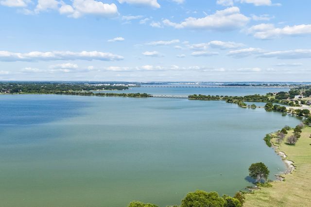 1513 Parkview Drive, Garland, TX 75043