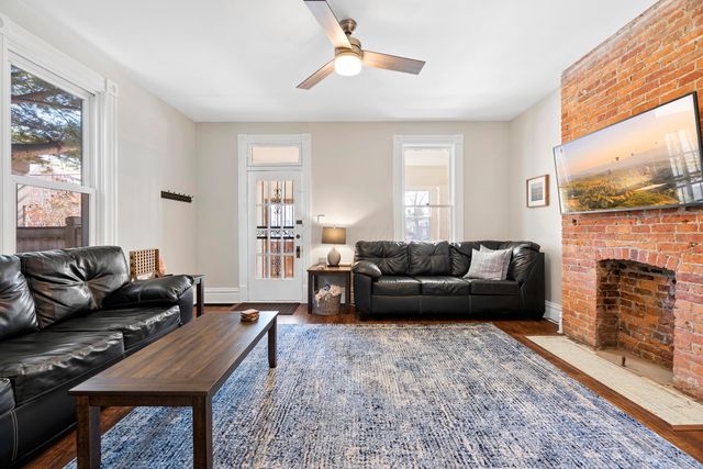 374 E Whittier Street, Columbus, OH 43206