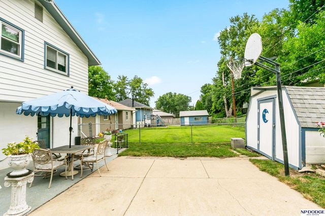 6725 S 82nd Street, Ralston, NE 68127