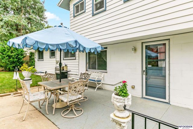 6725 S 82nd Street, Ralston, NE 68127