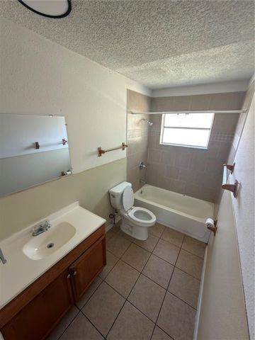 2463 CHESTNUT WOODS DRIVE, Lakeland, FL 33815