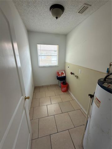 2463 CHESTNUT WOODS DRIVE, Lakeland, FL 33815