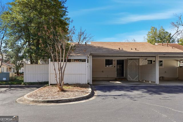 813 Serramonte Drive NE, Marietta, GA 30068