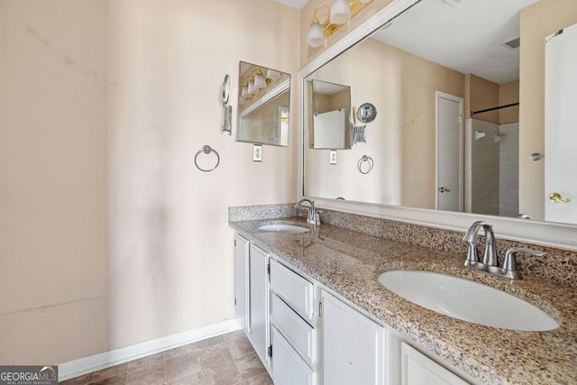 813 Serramonte Drive NE, Marietta, GA 30068