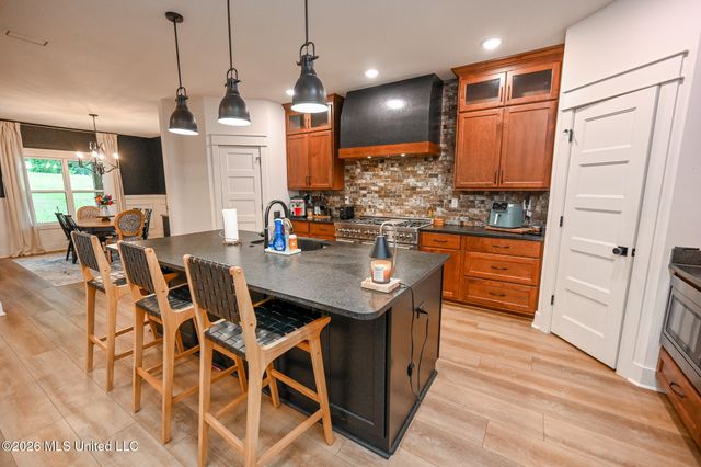 190 Vinson Road, Hernando, MS 38632