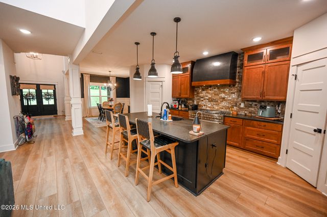 190 Vinson Road, Hernando, MS 38632