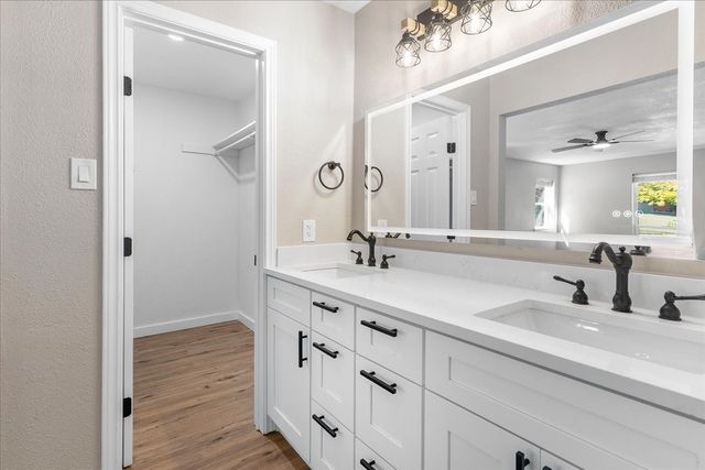 1815 Wellington Court, Arlington, TX 76013