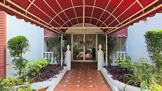 4750 NW 22nd Court 408, Lauderhill, FL 33313