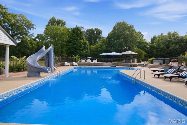 2838 Woodson Drive, Columbia, IL 62236