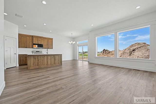 4641 Ola Vista Avenue, Idaho Falls, ID 83401