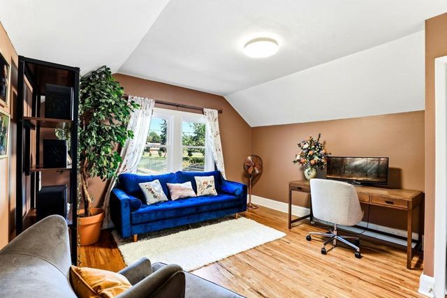 1620 23rd Avenue NE, Minneapolis, MN 55418