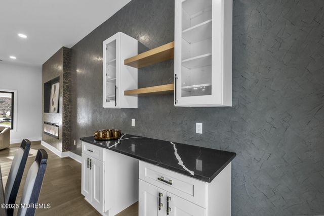 9 Fairview Road, Marlboro, NJ 07746