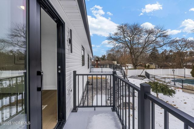 9 Fairview Road, Marlboro, NJ 07746