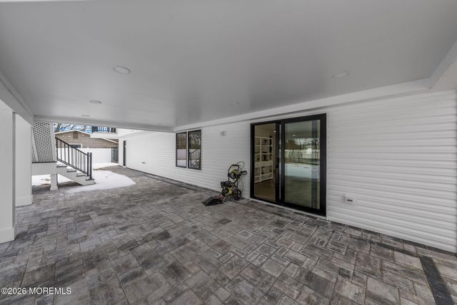 9 Fairview Road, Marlboro, NJ 07746