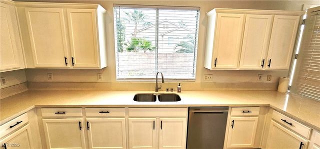 4638 San Vito Street, Las Vegas, NV 89147