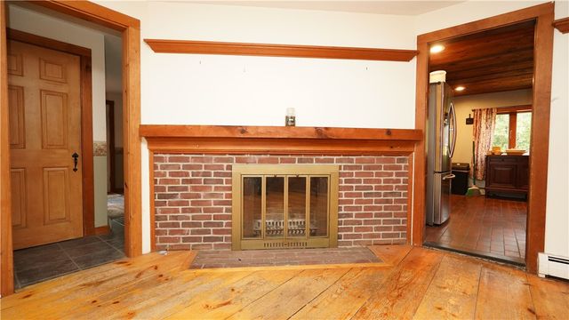 195 Mount Hope Street, North Attleboro, MA 02760