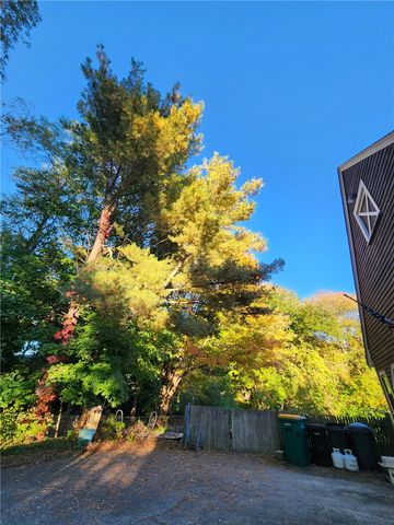 195 Mount Hope Street, North Attleboro, MA 02760