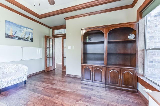 31 N Warbler Bend Circle, Spring, TX 77382