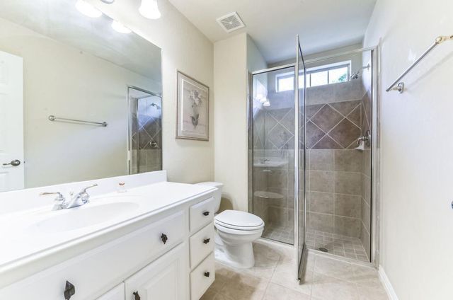 31 N Warbler Bend Circle, Spring, TX 77382