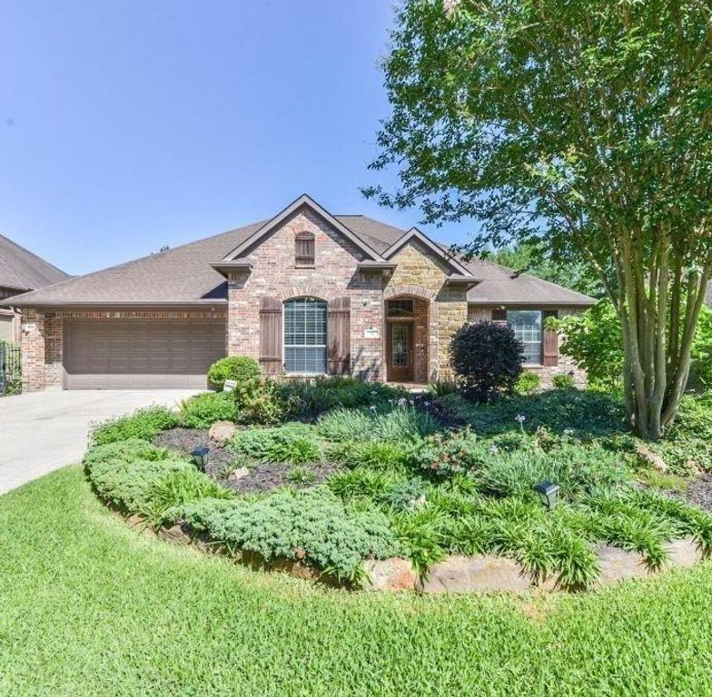 31 N Warbler Bend Circle, Spring, TX 77382