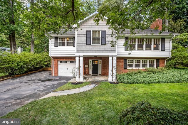 3609 WHISPERING LN, Falls Church, VA 22041