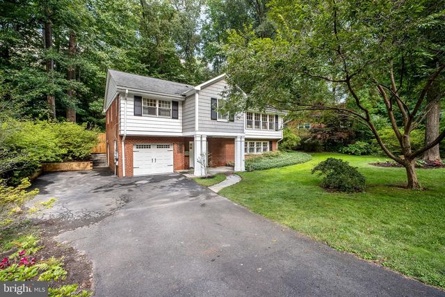 3609 WHISPERING LN, Falls Church, VA 22041