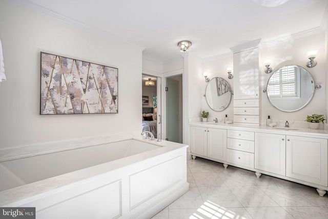 3609 WHISPERING LN, Falls Church, VA 22041