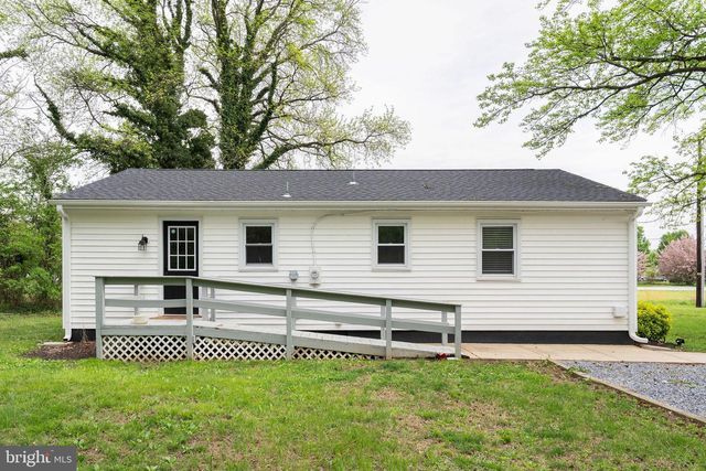 11167 OAK LN, Worton, MD 21678