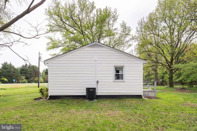 11167 OAK LN, Worton, MD 21678