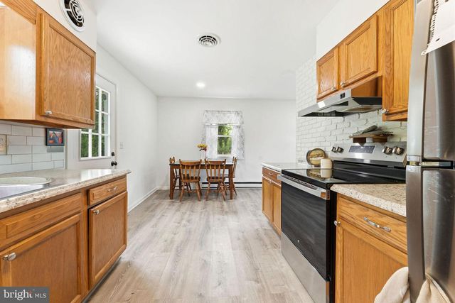 11167 OAK LN, Worton, MD 21678