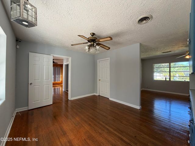 5504 BRADSHAW Street, Jacksonville, FL 32277