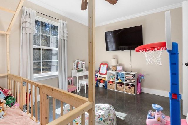 694 Harvill Road, Huntington, TX 75949