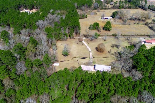 694 Harvill Road, Huntington, TX 75949