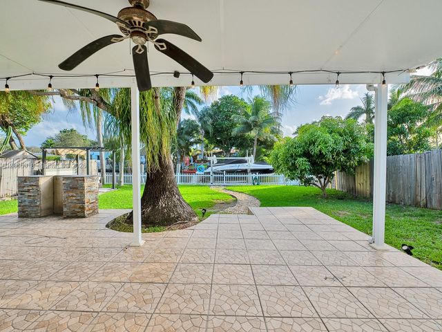 2618 Sherman St 0, Hollywood, FL 33020