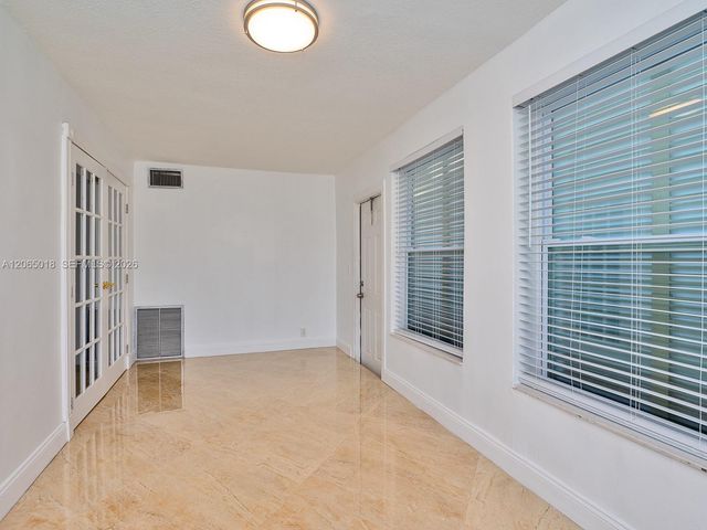 2618 Sherman St 0, Hollywood, FL 33020