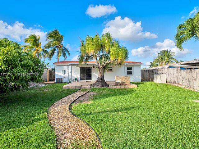2618 Sherman St 0, Hollywood, FL 33020