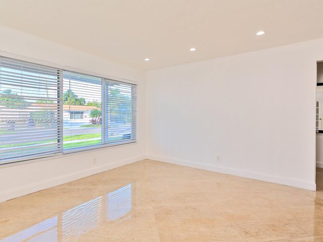 2618 Sherman St 0, Hollywood, FL 33020