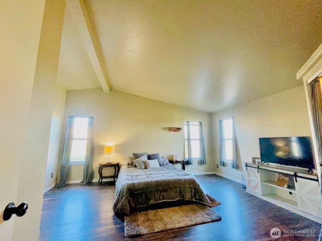 240 Rakoz Road, Toledo, WA 98591