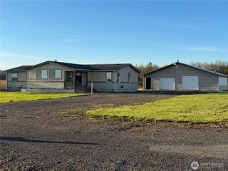 240 Rakoz Road, Toledo, WA 98591