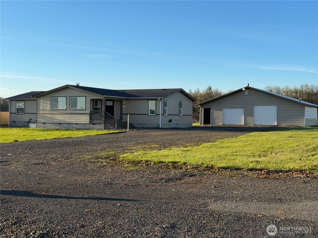240 Rakoz Road, Toledo, WA 98591