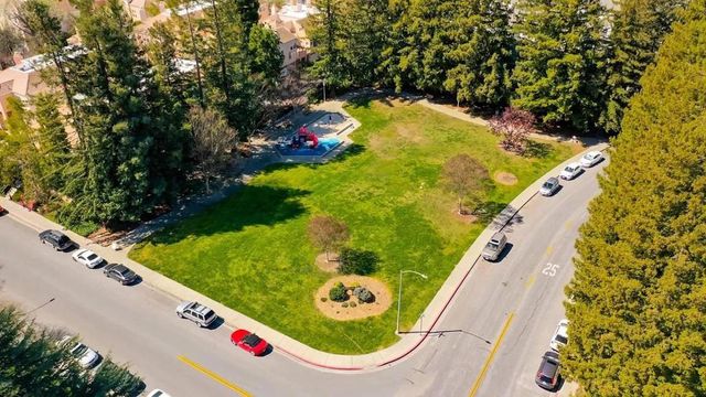 970 Asilomar Terrace 3, Sunnyvale, CA 94086