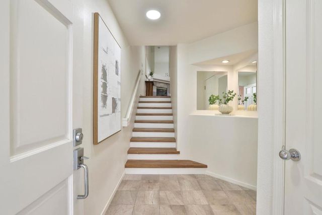 970 Asilomar Terrace 3, Sunnyvale, CA 94086
