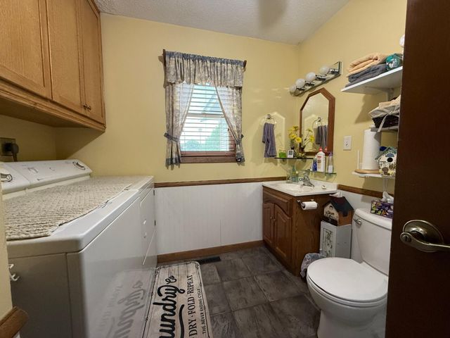 31044 Acorn Lake Road, Frazee, MN 56544