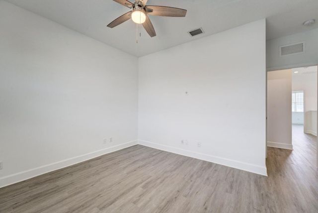 9075 Kingsmoor Way, Lake Worth, FL 33467