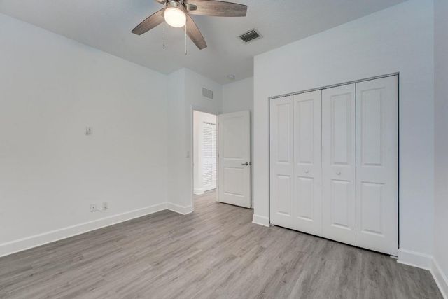 9075 Kingsmoor Way, Lake Worth, FL 33467