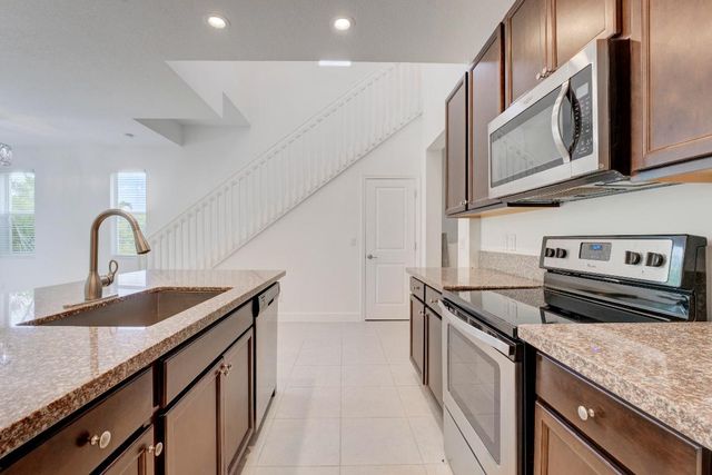 9075 Kingsmoor Way, Lake Worth, FL 33467