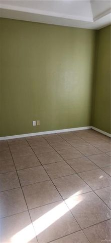 601 E Arapaho Avenue, Pharr, TX 78577