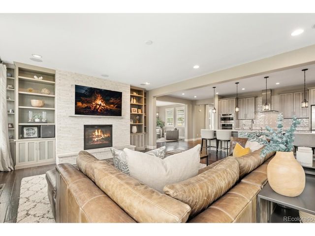 237 Maplehurst Dr, Highlands Ranch, CO 80126